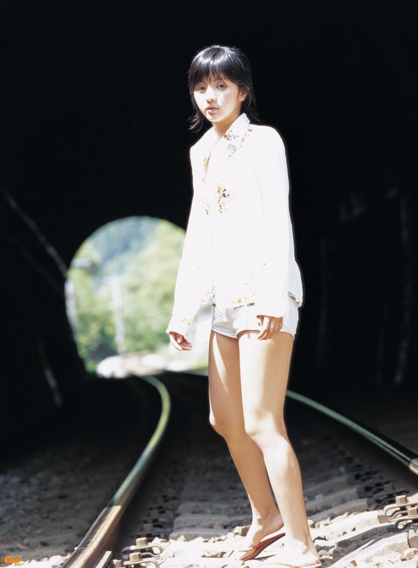 [Bomb.TV] สิงหาคม 2548 Hikari Mitsushima Hikari Mitsushima / Manshima Hikari