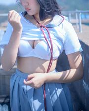 [Фото интернет-знаменитости COSER] Девушка Weibo Xi - Rooftop JK