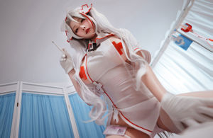 [Welfare COS] Coser de alto valor Nian Nian_D - Nurse Eugen