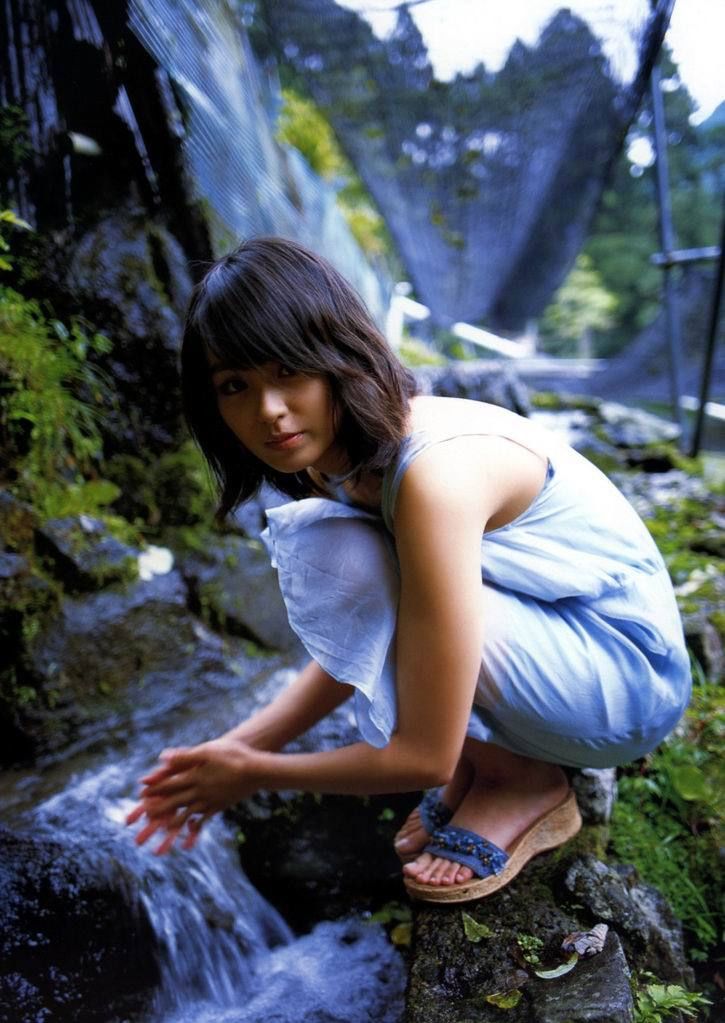 Yuika Motokariya Page 39 No.49d027