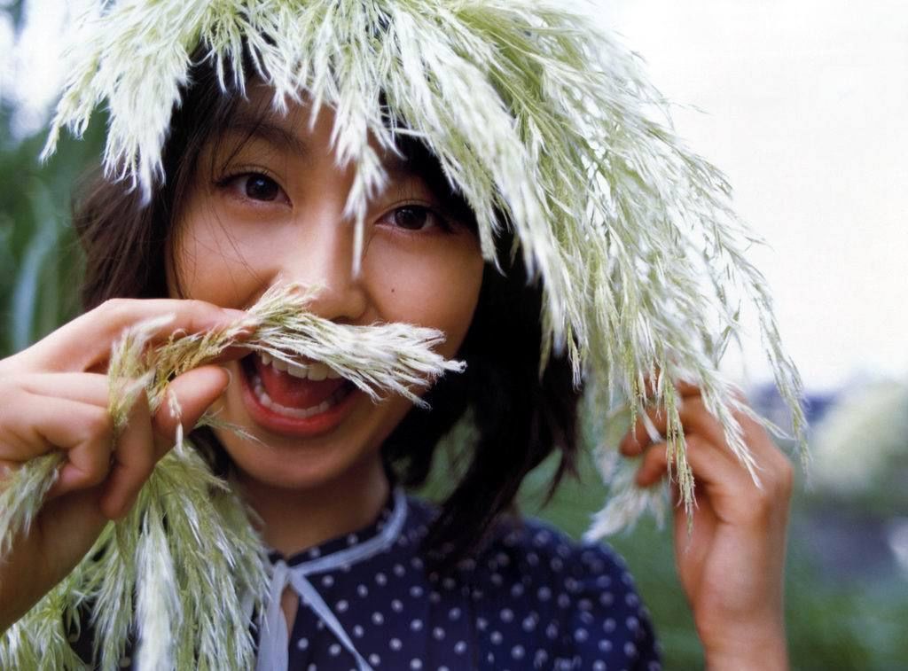 Yuika Motokariya Página 26 No.81b038