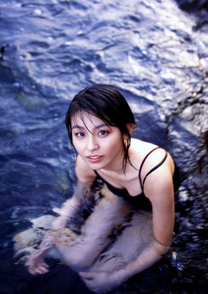 Yuika Motokariya Page 15 No.892354
