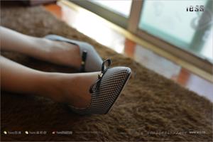 Silk Foot Bento 135 neues Modell Momo "Grey Silk OL in flachen Schuhen" [IESS Weird Interesting]