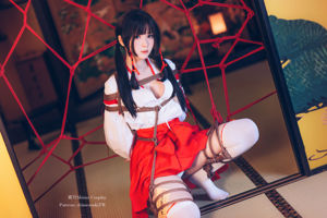 [Net Red COSER 사진] Weibo Girl Paper Shuangyue Shimo - Miko Bundling