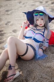 [Cosplay] Blogger anime Sakuraro sauce w - Skadi Swimsuit