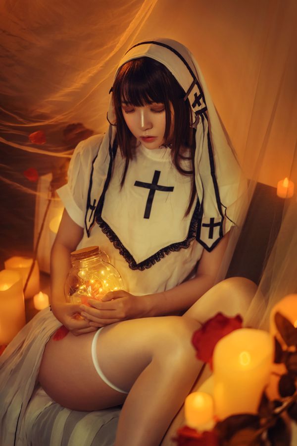 [网 红 Coser] Crazy Cat ss "Twilight Nun"