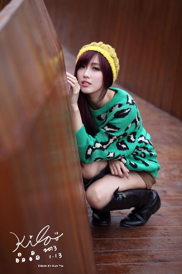 Liao Tingling นางแบบไต้หวัน / Kila Jingjing "Green Long Dress + Boots" Street Shoot