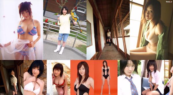 Risa Shimamoto Total 10 Photo Collection